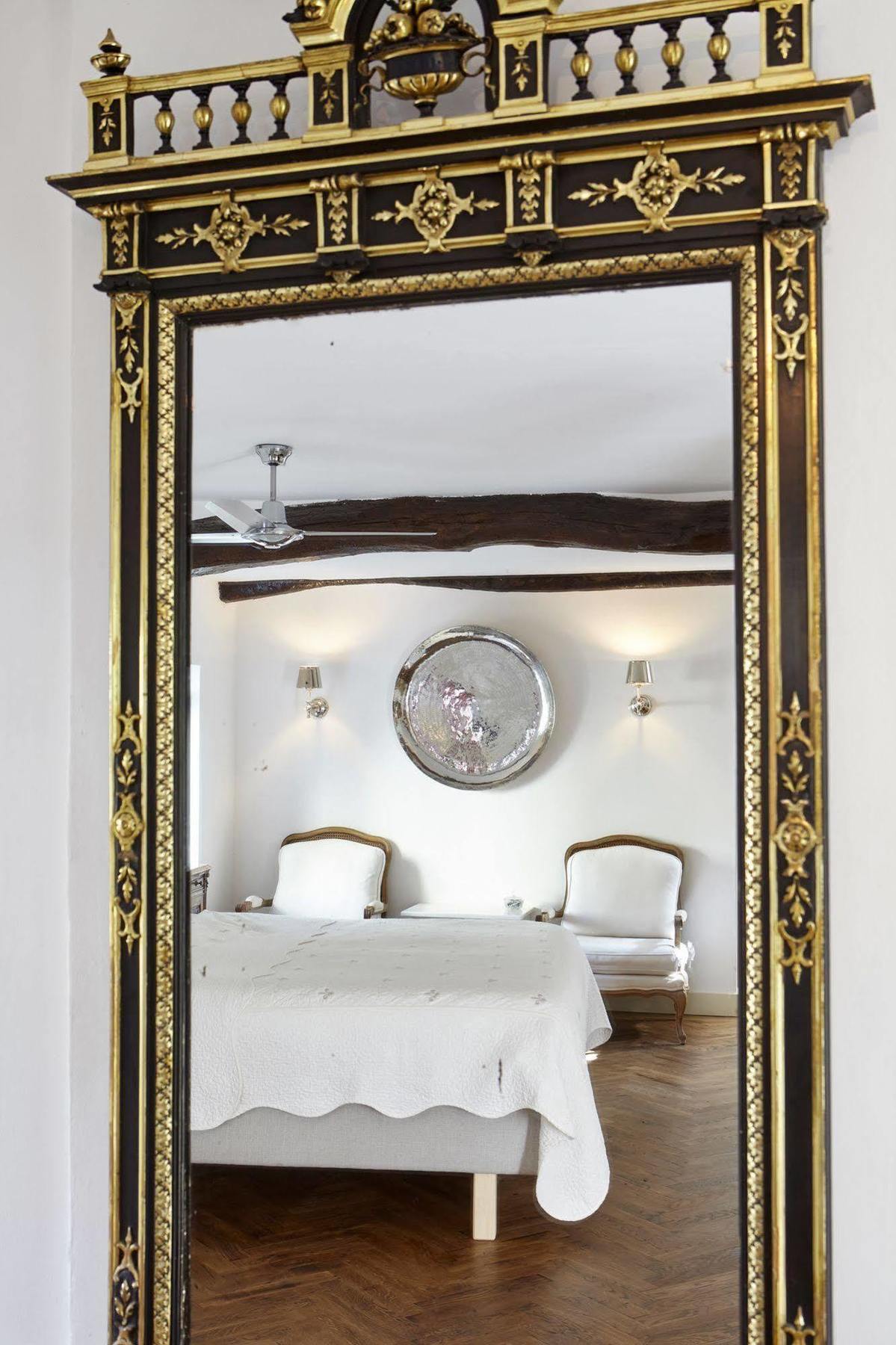 Boutique Bonjour 4*